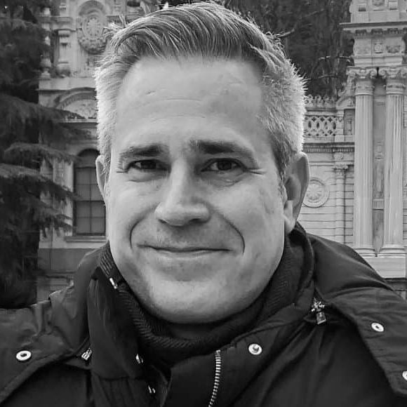 Eduardo Simões