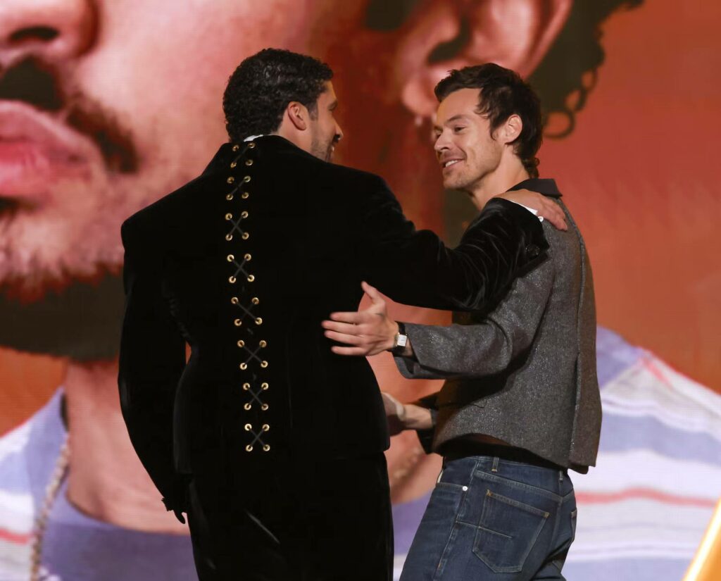 Os quatro melhores relógios da coleção “Golden” de Harry Styles: do Cartier Tank Louis ao Rolex Day-Date Vintage